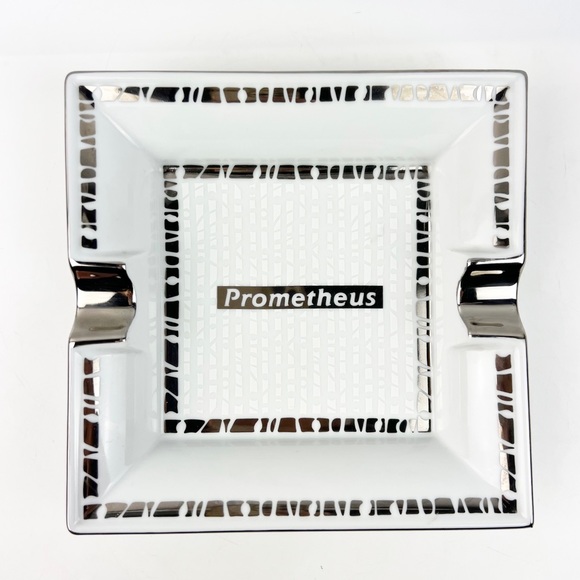 Prometheus San Marino Italy Cigar Ashtray White Silver Art Deco Display Not Used - Picture 1 of 6